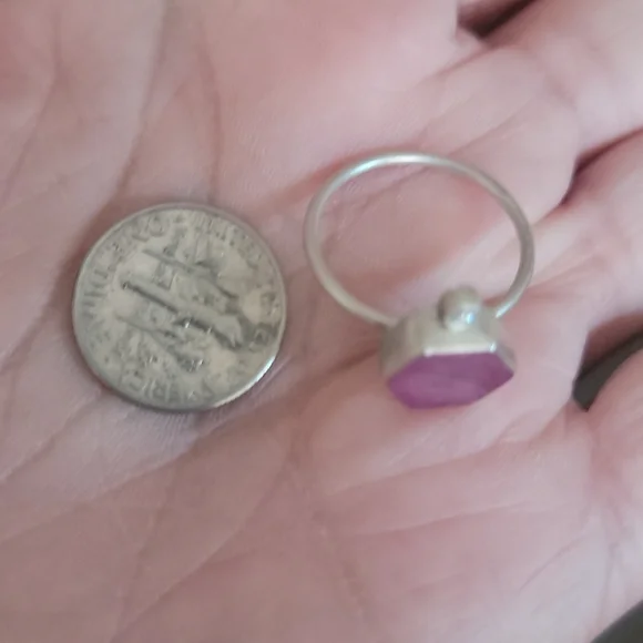 AUTHENTIC RUBY RING - Picture 3 of 6